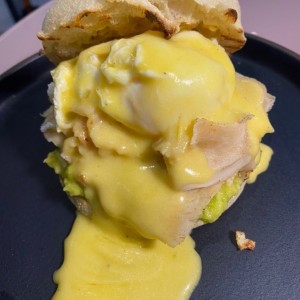 Huevos Benedictinos