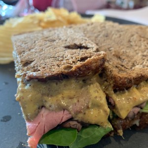 Panini roast beef