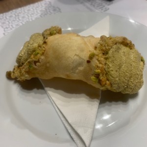 Cannoli de pistaccio