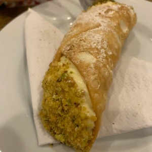 cannolo de naranja con chocolate