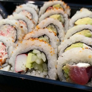 Roll mixto (Dinamita, California, Alaska)
