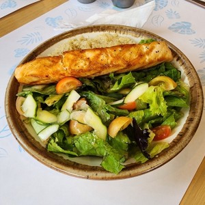 Salmón y quinoa 
