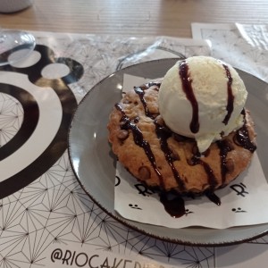 brownie con helado
