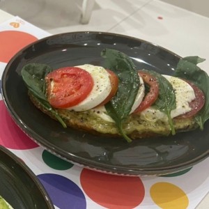 Tostada caprese ??