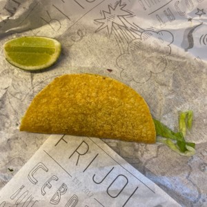 Tacos duros de carne
