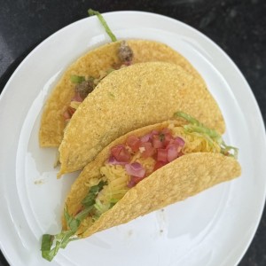 Taco carne y taco de pollo 
