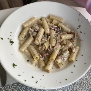 Pasta carbonara