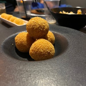 Entradas otro tipo de croquetas