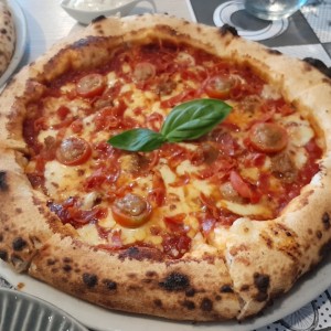 La de Salciccia y Pepperoni