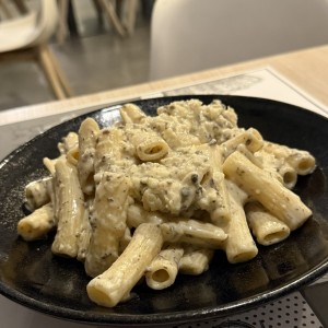 Pasta a la ruota trufada 