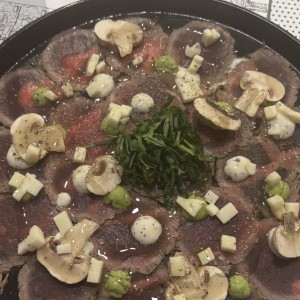 Carpaccio de lomito