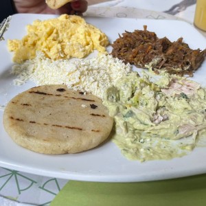 Desayuno criollo. Del 1 al 5, 3.