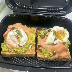 Tostadas de salmon ahumado divinas 