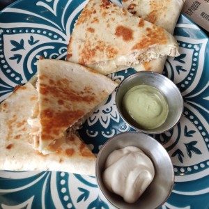 quesadillas de pollo