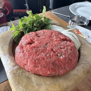 Kibbeh crudo 