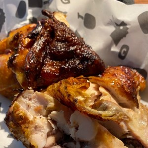 Pollo a la brasa 