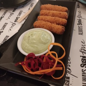 croquetas de cangrejo