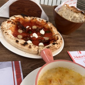 Pizza 