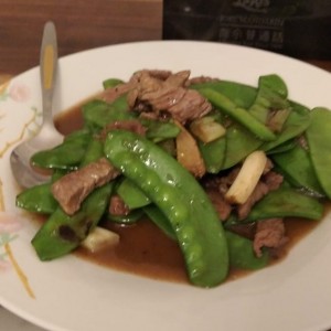 Vainitas chinas salteadas con carne