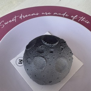 Le dicen asteroide pero parece Luna