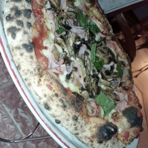 pizza funghi 