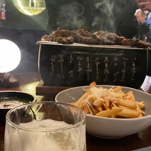 Punta papas trufadas y coctel altitud 