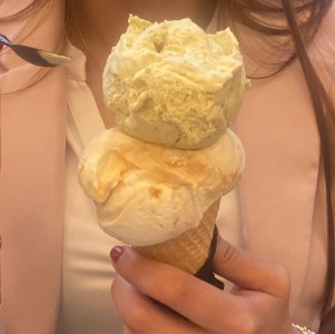Barquilla de Pistacho y caramelo salado