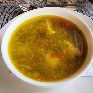 Sopa de pollo 