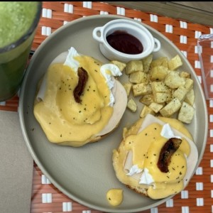 Huevos benedictinos