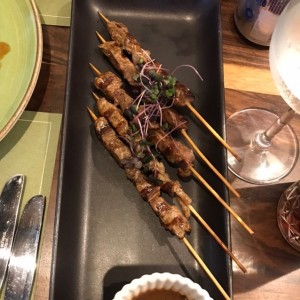 Brochetas de cordero