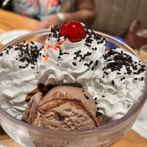 Brownie con Helado
