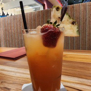 Bebida de frutos varios