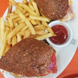 Sandwich pollo prosciuto 