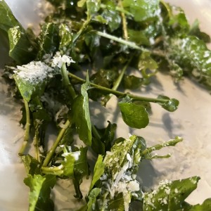 Ensalada de arrugula y parmesano