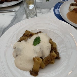 Pasta con Ragu 