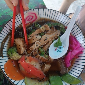 ramen con pollo