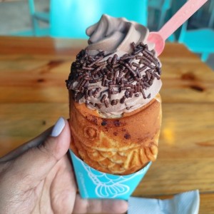 helado de chocolate 