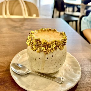 Cafe con pistacho