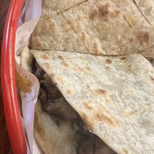 Quesadilla de asada