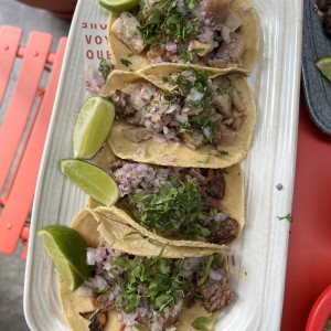 Carnitas y Suadero