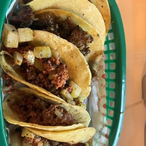 Tacos Varios