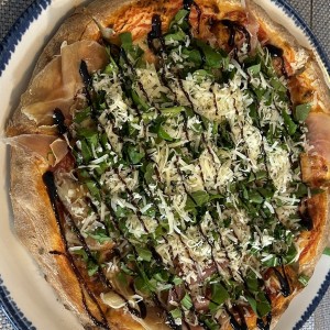 Pizza prosciuto