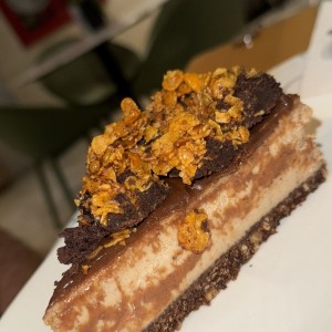 Cheesecake brownie y caramelo 