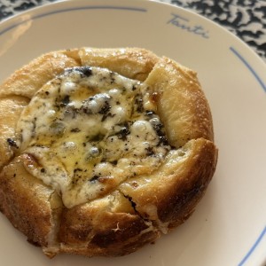 Fonduta de fontina trufada