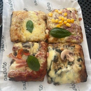 Pizzas