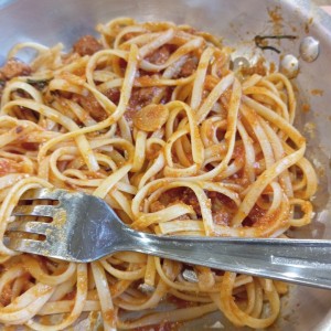 Linguini arrabiata