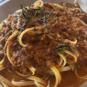 Pasta a la boloñesa