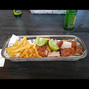 Pork Belly y papas fritas 