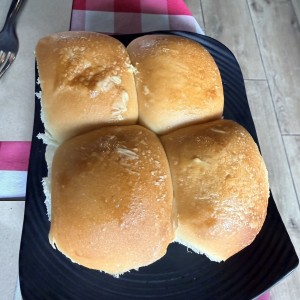 Pan con mantequilla 
