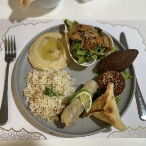 Plato mixto